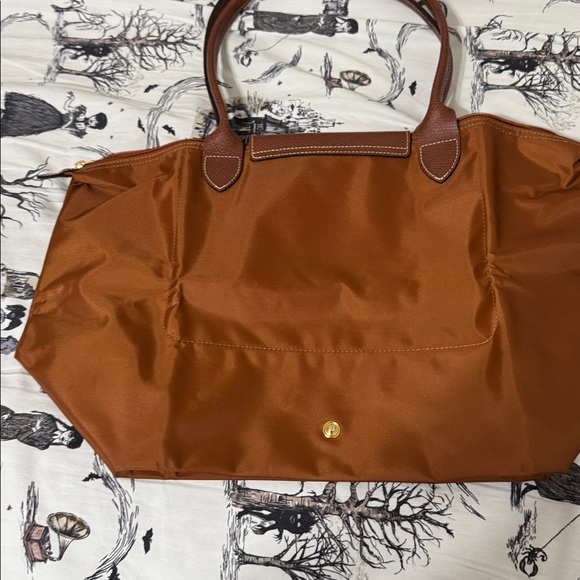 Longchamp Elegant Brown Tote Bag - Picture 2 of 8